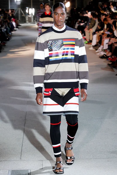 Look 52